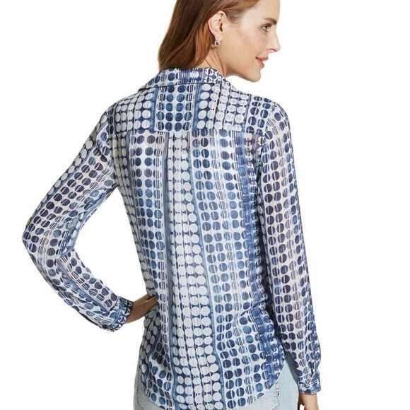 Chico's Textured Dots Dominique Shirt Sz 2 Large LIKE NEW! - Picture 3 of 8